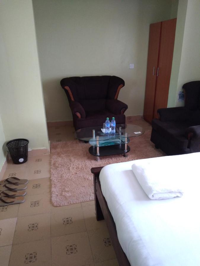 Crown Hotel Kericho Экстерьер фото